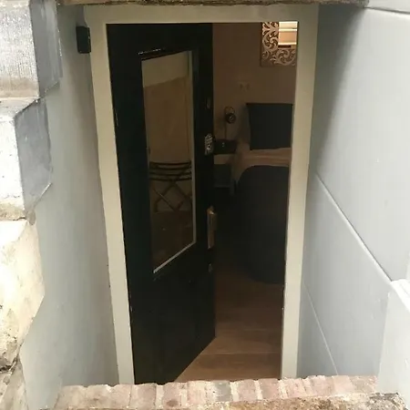 Apartment In The Centre Of